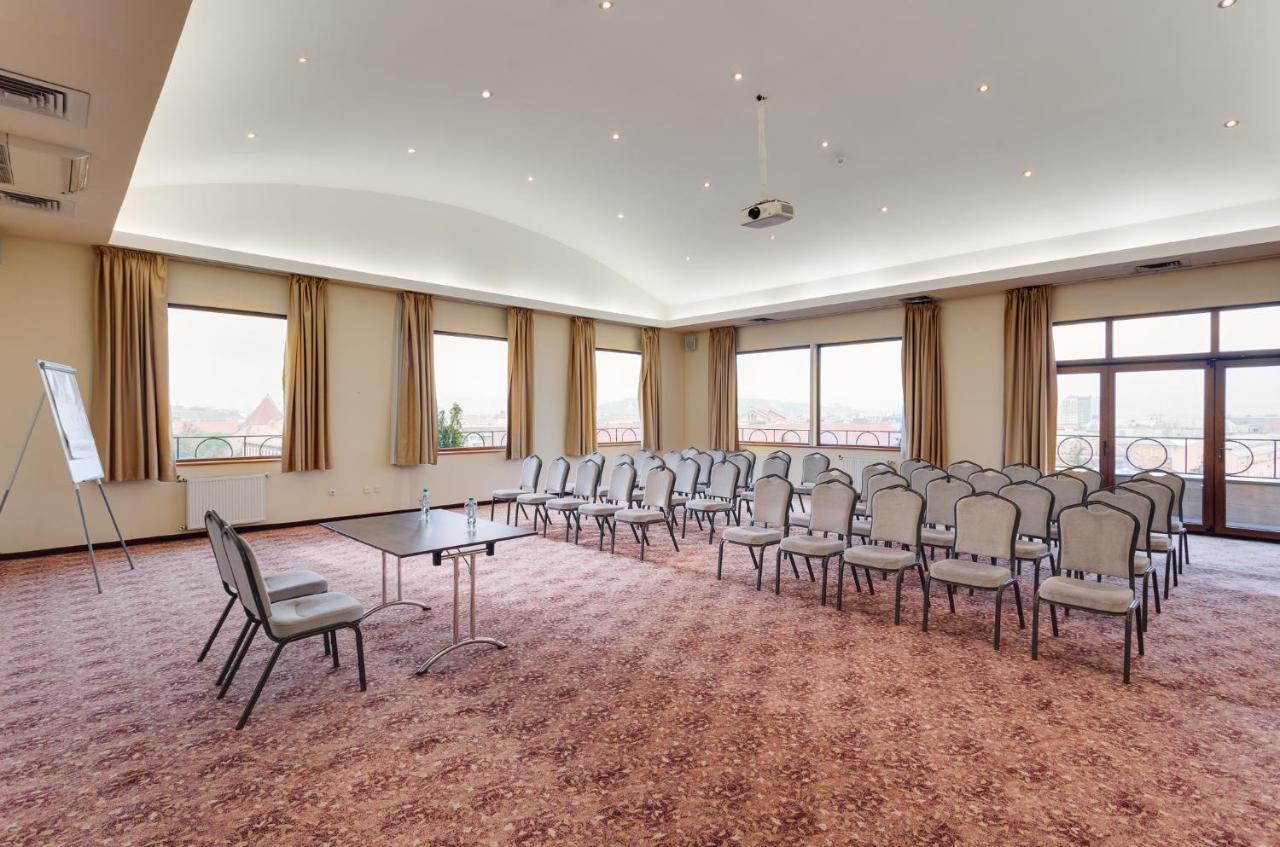 Hotel Opera Plaza Cluj-Napoca Ngoại thất bức ảnh