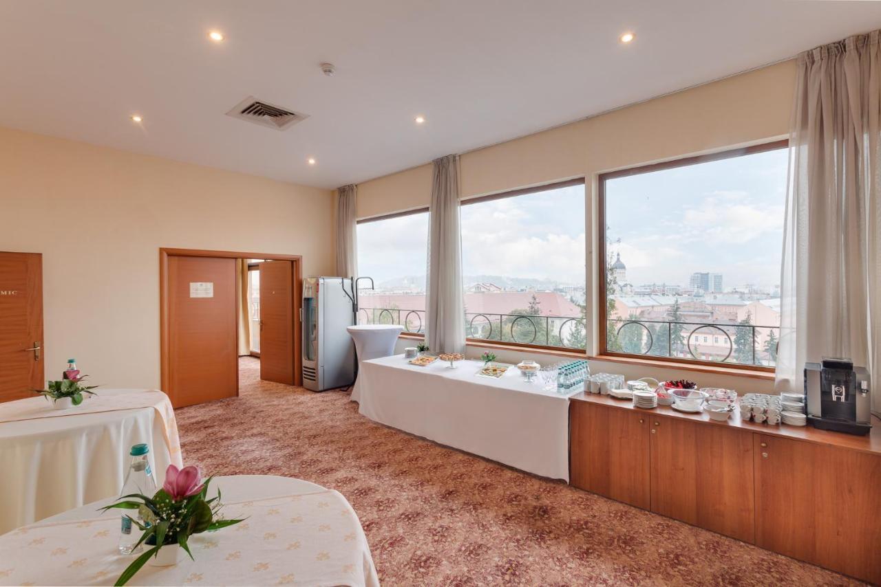 Hotel Opera Plaza Cluj-Napoca Ngoại thất bức ảnh