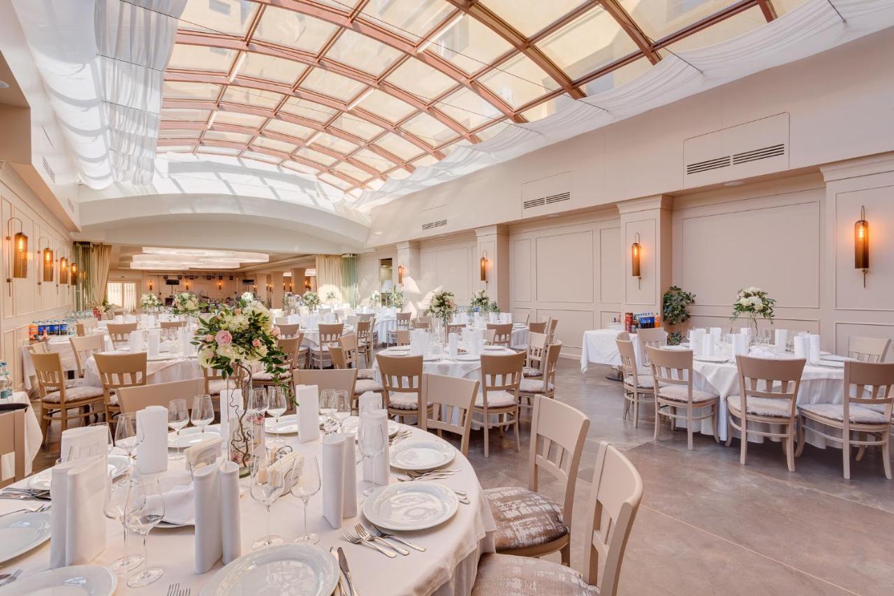 Hotel Opera Plaza Cluj-Napoca Ngoại thất bức ảnh