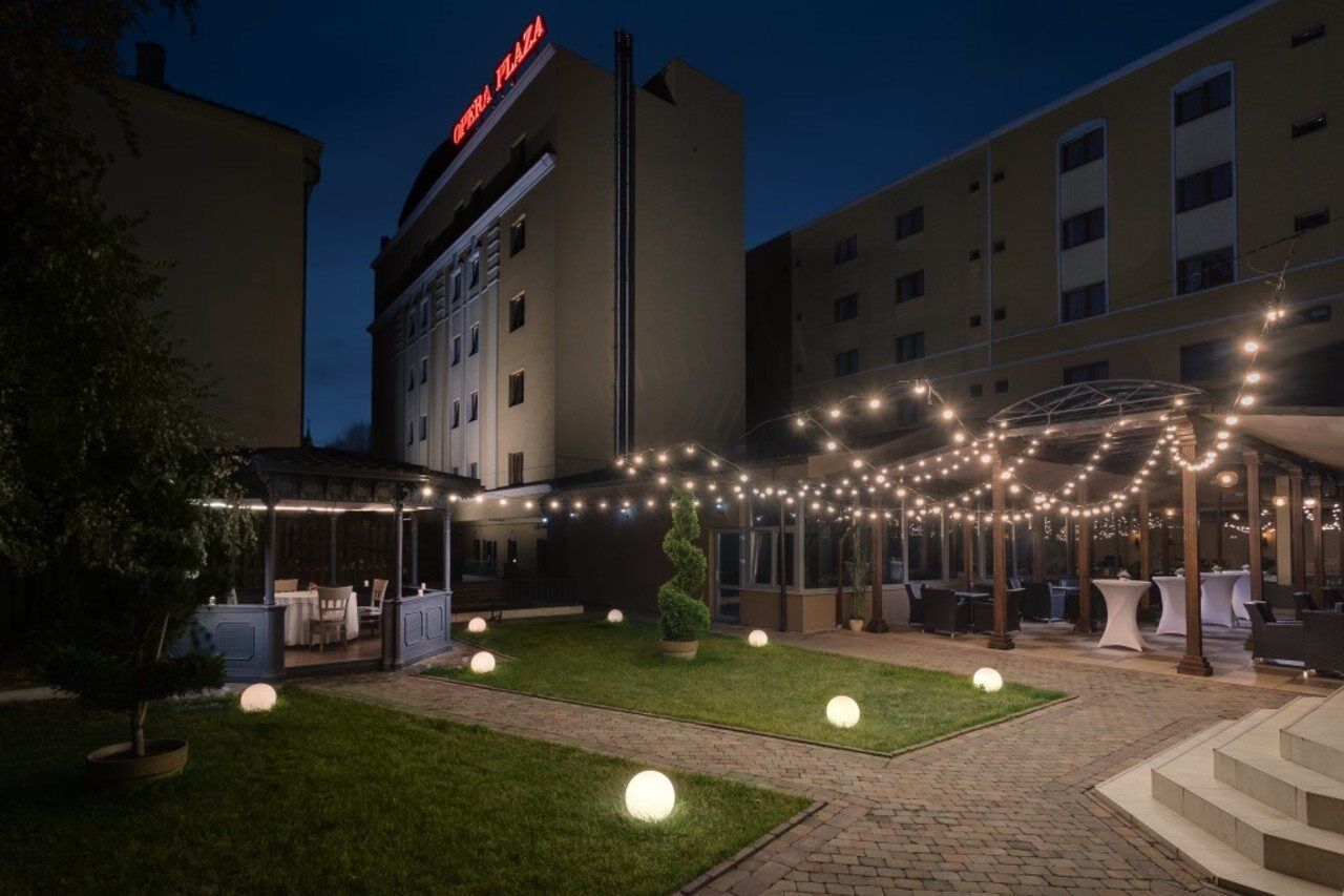 Hotel Opera Plaza Cluj-Napoca Ngoại thất bức ảnh